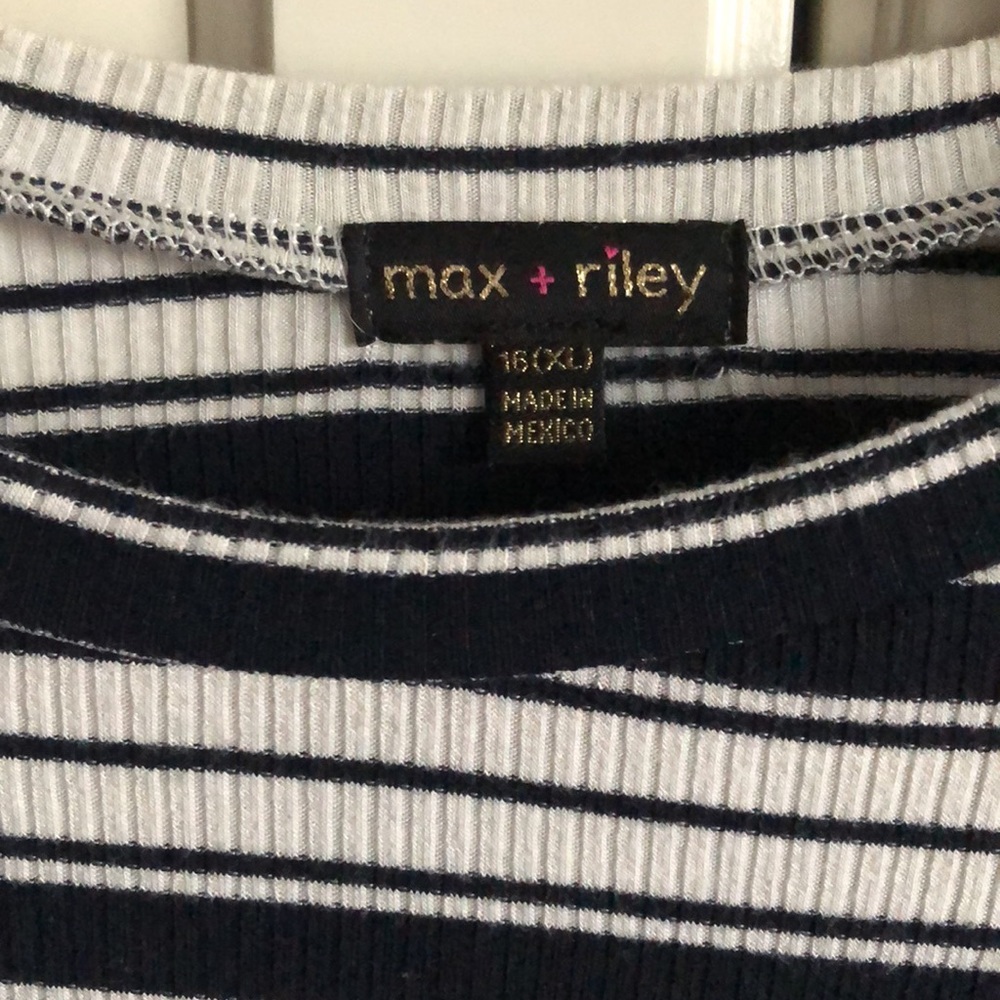 Max + Riley Striped Lace top - Picture 2 of 3